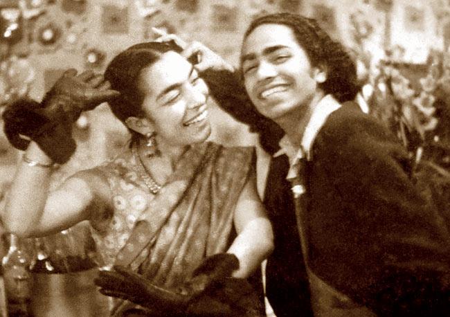 Zohra, considered a doyen of Indian theatre, appeared in many films. She is best remembered for her appearances in 'Bhaji on the Beach' (1992), 'Hum Dil De Chuke Sanam', 'Bend It Like Beckham' (2002), 'Dil Se...' (1998) and 'Cheeni Kum' (2007). Sanjay Leela Bhansali, who directed her in two of his films -- 'Hum Dil...' and 'Saawariya', had once said, 'To call her a livewire is an understatement.' In pic: Zohra Sehgal with Kathakali dancer Madhavan Nair.
