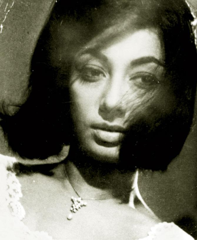 It was in the '60s that beautiful Sadhana, along with being an actress to reckon with, was also a fashion icon. Her fringe, presumably simply done at the behest of director R K Nayyar (who she later married) to hide her broad forehead, went on to be imitated by millions of girls, famously called as Sadhana cut.