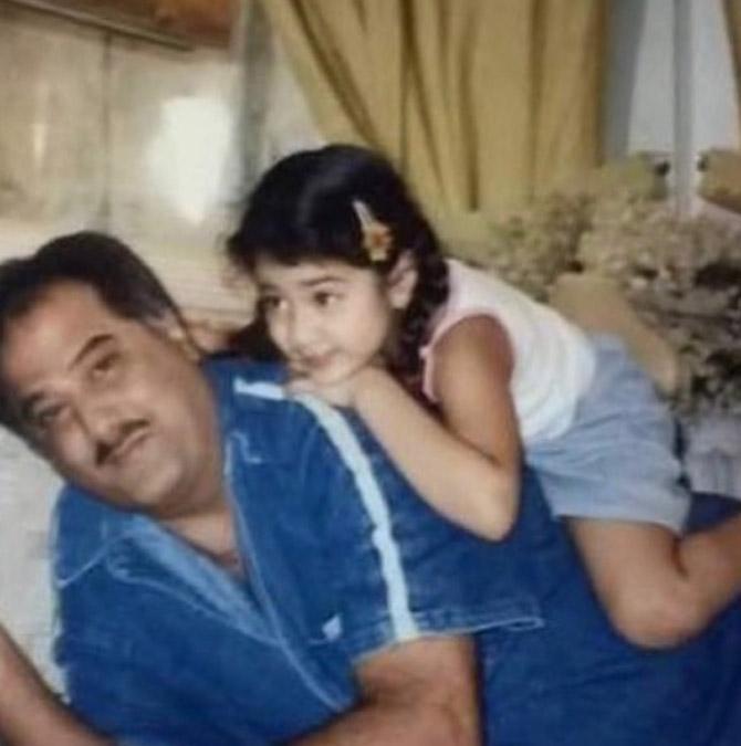 Hoping to follow in her mother's footsteps since childhood, Janhvi Kapoor had revealed that her bedtime stories, too, would revolve around films  , she happily swapped fairy tales for stories about Sridevi's 'whacked-out experiences' in the industry. Pictured: Janhvi Kapoor had the cutest caption for this picture with her dad Boney Kapoor. She wrote, 'Baby kuala w papa kuala (sic).'