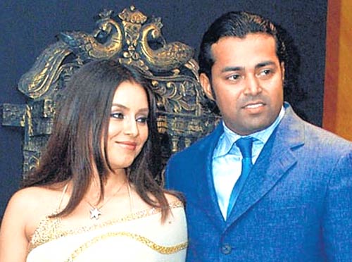 Mahima Chaudhry and Leander Paes: After being in a steady relationship, Mahima walked out, openly accusing the tennis star of cheating on her with Rhea Pillai. Paes went on to marry Pillai, and the couple even have a daughter.