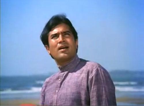 Zindagi Kaisi Hai Paheli: Another gem from Manna Dey, the song from Anand picturised on Rajesh Khanna is as memorable as the film.