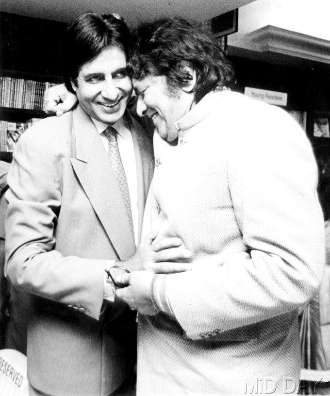 It is said that Manoj Kumar was a big fan of Dilip Kumar, and thus changed his name to Manoj Kumar inspired by his idol's character in the 1949 film Shabnam. In picture: Manoj Kumar with Amitabh Bachchan.