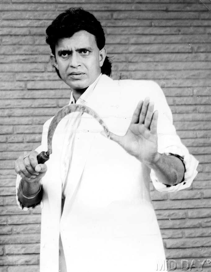 Before joining the Hindi film industry, Mithun Chakraborty, fondly called as Mithunda, attended and graduated from the Film and Television Institute of India, Pune