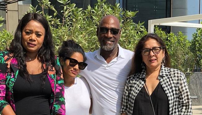 Neena Gupta and Vivian Richards have a daughter Masaba Gupta, who is now an established fashion designer.