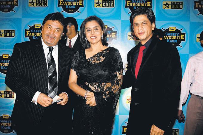 Her acting won her several awards including Best Actress and Best Supporting Actress. Moreover, in 2011, she won the 'Best Lifetime Jodi' award with her husband Rishi Kapoor