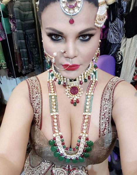 Heroine Rakhi Xxx - Have you seen these photos of Rakhi Sawant?