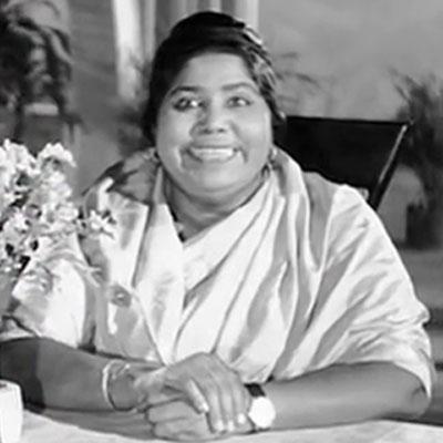 Tun Tun: Uma Devi Khatri, better known by her screen name Tun Tun, is often called the 'first woman comedian of Hindi cinema'. She entered the Hindi film industry as a singer and eventually moved on to acting. Music composer Naushad Ali asked Dilip Kumar to cast her in one of his films, and she appeared in Babul (1950). It is he who renamed her as 'Tun Tun' to suit her comic persona. She went on to act in Guru Dutt's classics like Aar Paar (1954) and Pyaasa (1957). In the 1960s and 1970s, she was the comic relief in several Hindi films. She also starred in Amitabh Bachchan's Namak Halaal (1982).