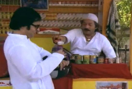 Saeed Jaffrey: As Lalan Mian, the character who runs a paan beedi shop in Chashme Buddoor, Jaffrey was likeable. He did roles worthy of praise in Gandhi, Masoom, Mashaal, Dil and, of course, Shatranj Ke Khiladi.
