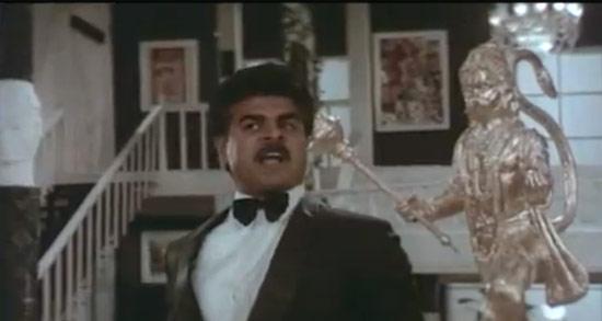 Sharat Saxena: Dagga from 'Mr. India', Saxena has featured in close to 160 films in a career that kickstarted in the 70s. He has played bit roles in successful films like Tridev, Ghayal, Khiladi, Ghulam and Baghban.