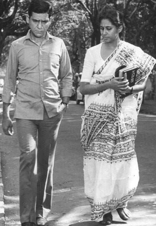 Did you know Om Puri made his film debut in 1976 with the Marathi film Ghashiram Kotwal?
In picture: Om Puri and Smita Patil