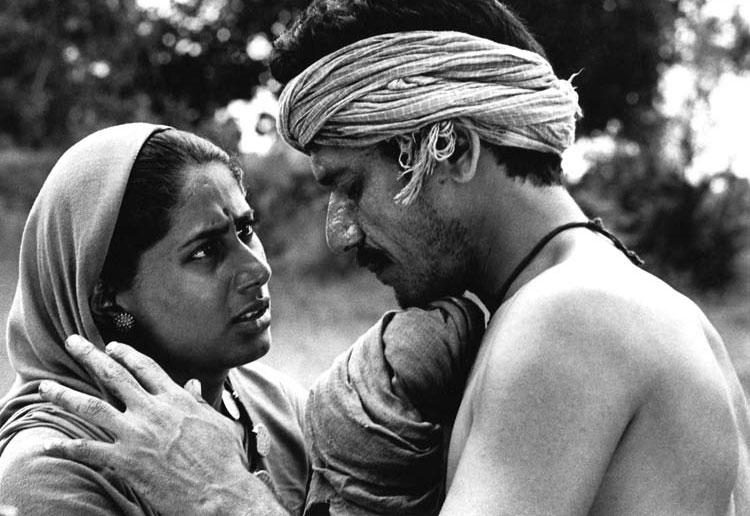 Om Puri, who starred in around 300 movies, won the National Film Award for best actor for his role as a police inspector in the 1982 film Ardh Satya. He also received the Padma Shri, the fourth highest civilian award of India in the year 1990.
In picture: Om Puri with Smita Patil in Satyajit Ray's 1981 film Sadgati