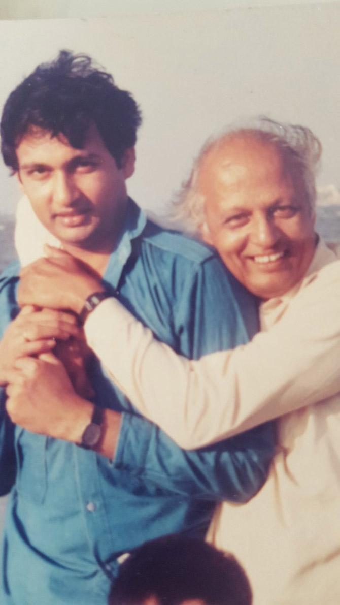 Shekhar Suman posted this picture with his dad on the occasion of Father's Day