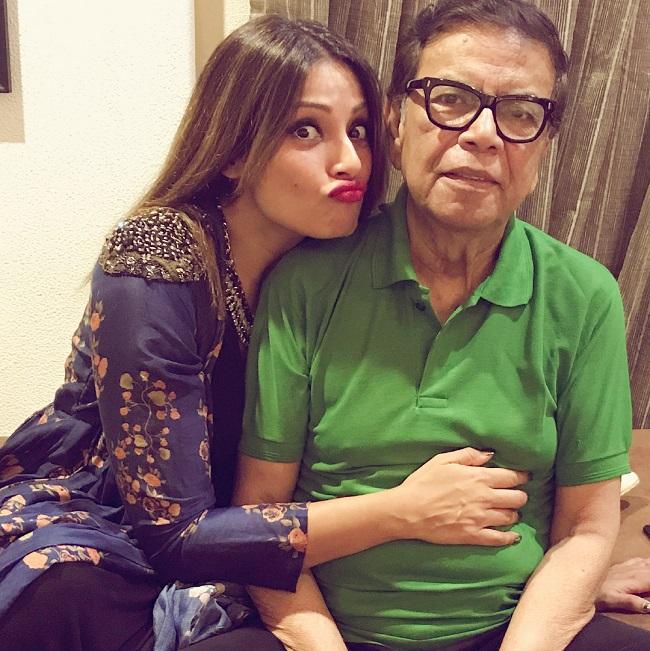 Bipasha Basu's father Hirak Basu is a retired civil engineer. Bips never misses a chance to share cute candid pictures of her father on social media.