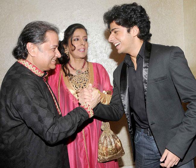 Anup Jalota with Medha and son Aryaman