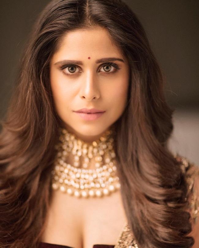 Actress Sai Tamhankar's repertoire (Hunterrr, Love Sonia, Sathi Re and Kasturi) is proof that she can juggle television and the big screen with equal ease, other than the fact that the Marathi actress has a fanbase among the Hindi audience too. Born on June 25, 1986, Sai Tamhankar's hometown is Sangli, Maharashtra.