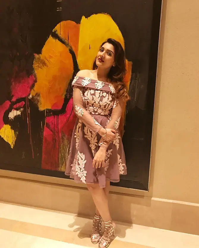 In 2019, Tina Ahuja featured in the song video Ranjha. Sung by rapper Lil Golu and Rigul Kalra, Ranjha was a romantic track that saw Tina essaying the fabled Heer.
