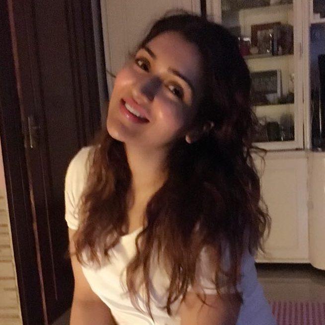 Before Heer, Tina featured in singer Gajendra Verma's single, 'Milo Na Tum', which released in September 2019. Verma shot to fame singing 'Tera Ghata' earlier and Tina's dance moves in the latter's song was praised by all. While Govinda is known for his dancing skills, fans were pleasantly surprised to see Tina's moves too.