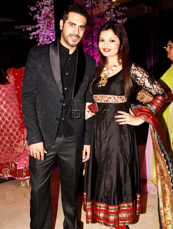 Kaishav Arora and Deepshikha Nagpal at Kishwer Merchantt and Suyyash Rai's wedding reception