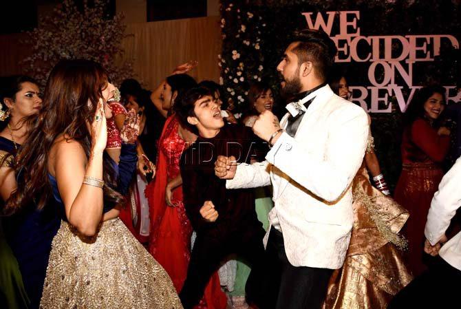 Suyyash Rai joins in the fun