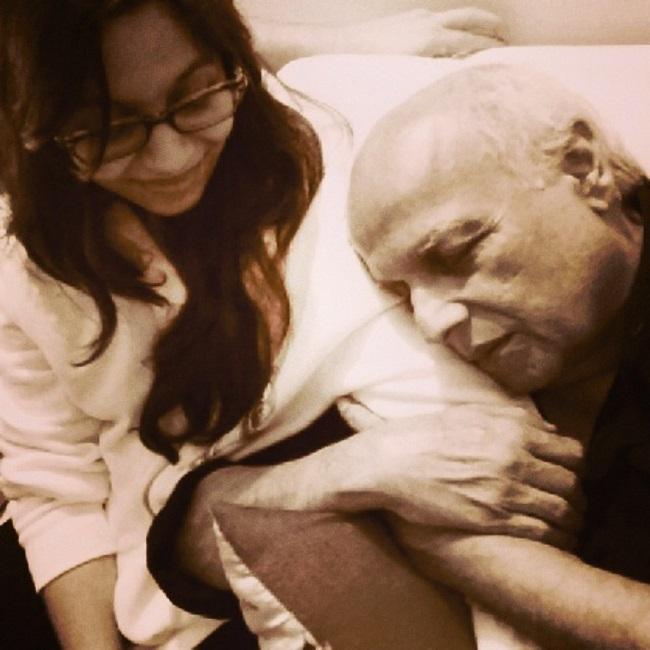 Mahesh Bhatt was married to Lorraine Bright who changed her name to Kiran Bhatt and has two children with her Pooja Bhatt and Rahul Bhatt. However, the couple divorced later. In picture: Shaheen Bhatt with Mahesh Bhatt.