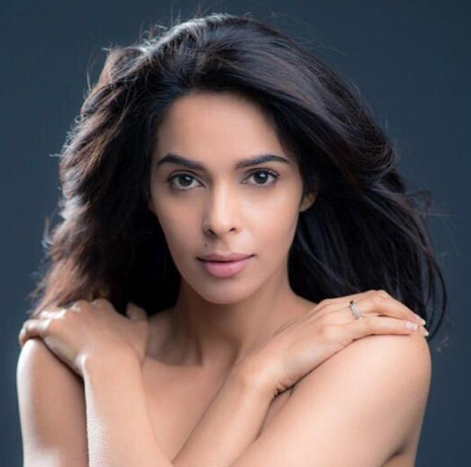 Mallika Sherawat has not only worked in Bollywood but has some Hollywood and Chinese films to her credit as well.