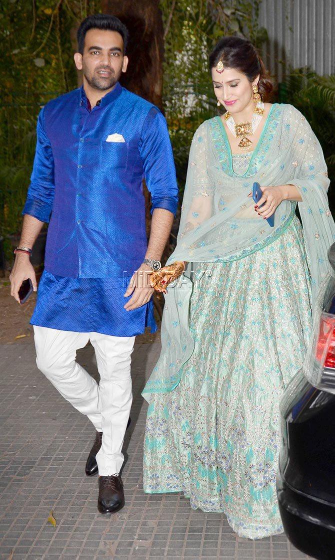 Zaheer Khan and Sagarika Ghatge arrive for the mehendi ceremony Zaheer Khan and Sagarika Ghatge arrive for the mehendi ceremony
