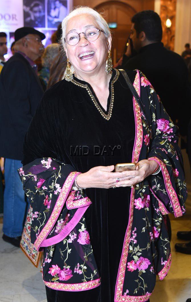 Nafisa Ali is a yesteryear Bollywood actress who is married to Arjuna Award winning polo player Colonel Sodhi