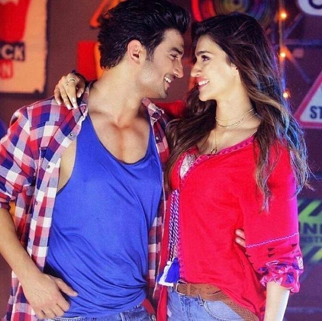 Sushant Singh Rajput is extremely fond of animals, especially dogs. He used to keep sharing pictures of his pet on his social media account
In picture: Sushant Singh Rajput with co-star Kriti Sanon