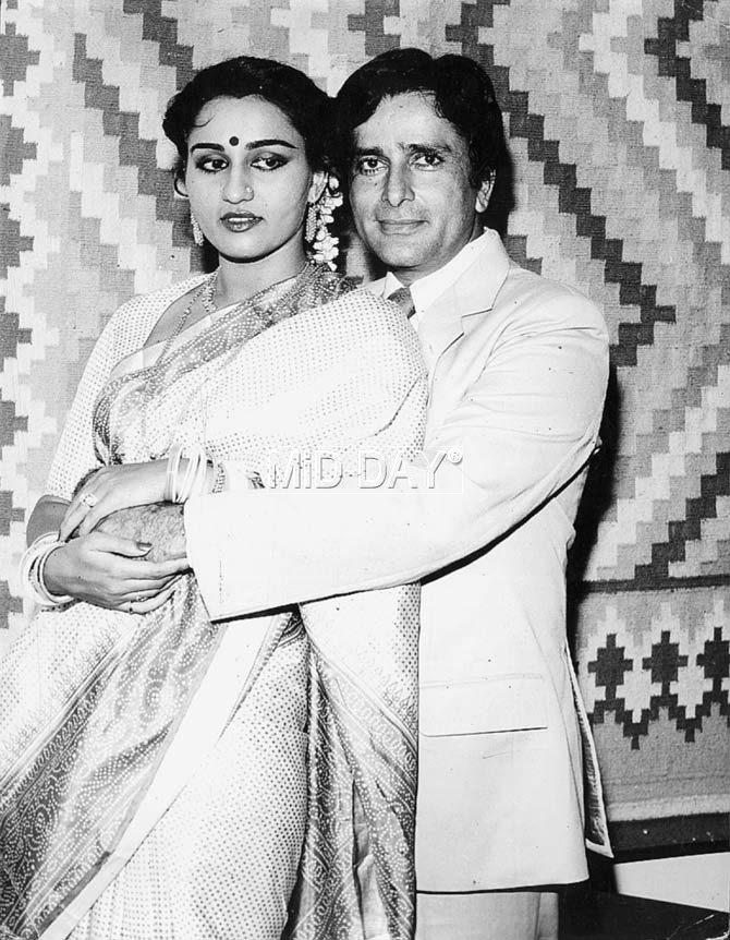 Her film 'Bezubaan' with late Shashi Kapoor became a very talked-about film.