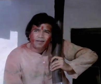'Nadiya Se Dariya': The song from super hit film 'Namak Haram' (1973), which also starred Amitabh Bachchan and Rekha.