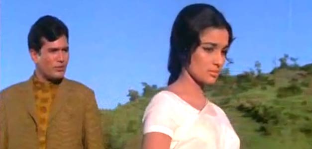 'Ye Shaam Mastani': Romantic hit number with Asha Parekh from the film 'Kati Patang' (1971)