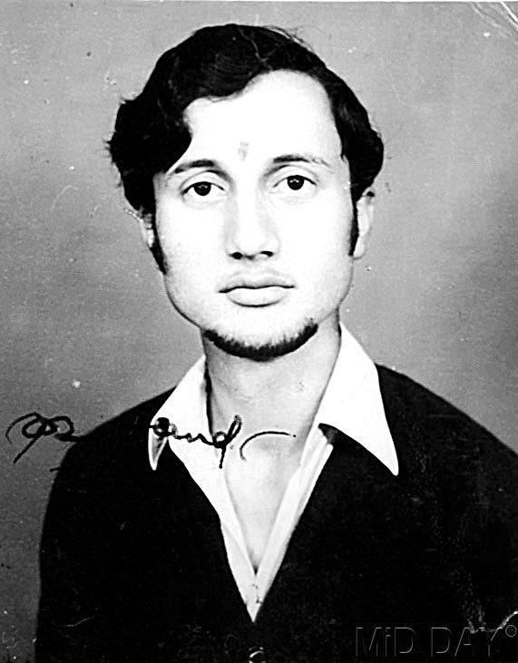 Anupam Kher was born on March 7, 1955, in Shimla, into a Kashmiri Pandit family. His father Pushkarnath Kher was a clerk, while his mother Dulari is a homemaker. Kher went to D. A. V. School in Shimla and later headed to Delhi to study in National School of Drama (NSD). (All pictures courtesy/mid-day archives)