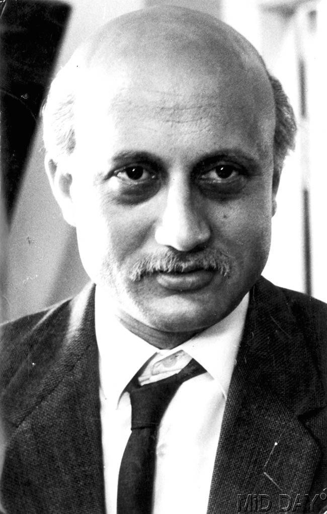 Anupam Kher entered Bollywood in 1982 with a film that was coincidentally titled Aagmaan (arrival in Hindi). However, it was through Saaransh (1984) that Kher gained recognition.
