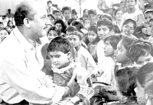 During the 1990s, he religiously took time off his schedule to teach a regular weekly class at Dilkhush, a school for specially-abled children at Juhu. The connection sparked a desire in Anupam to champion the cause and cater to the needs of such children and he established the Anupam Kher Foundation in 2008 for the purpose.