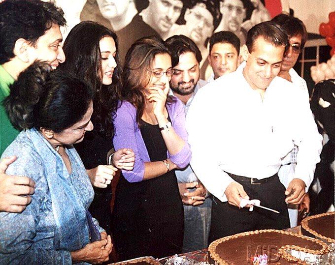 Maine Pyar Kiya (1989), also starring Bhagyashree, Mohnish Bahl, Alok Nath and Reema Lagoo, became one of Highest Indian grosser till date. In picture: Rani Mukerji, Preity Zinta, Salman Khan and other Bollywood celebs during a film promotion.