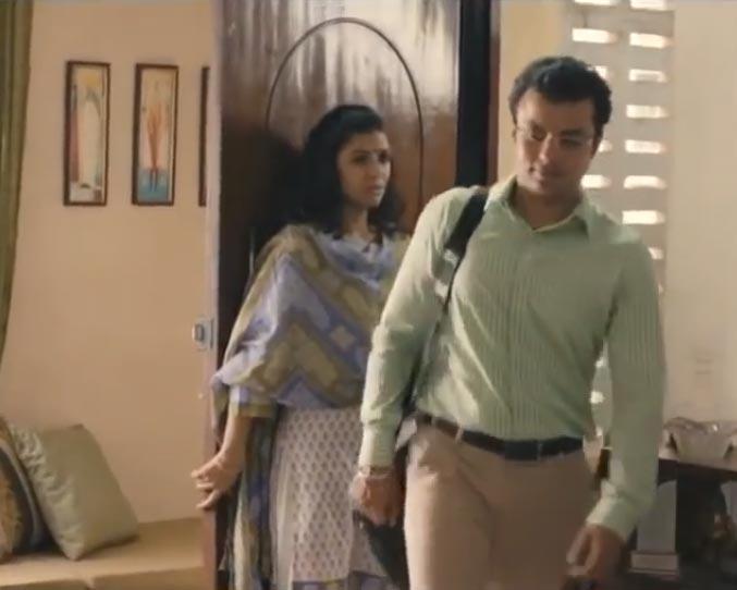 Nakul Vaid made a memorable appearance in the critically acclaimed film The Lunchbox. He played Nimrat Kaur's husband - Rajiv, who was distracted from his wife.