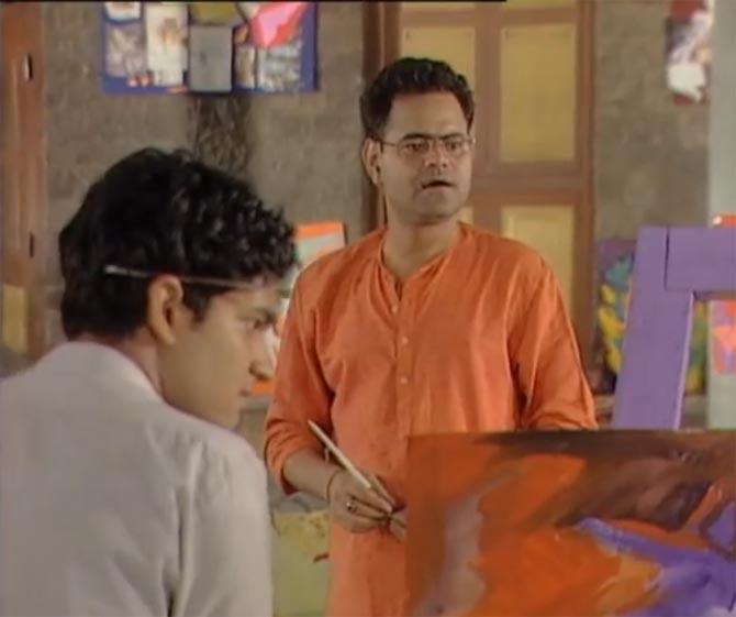 Acclaimed actor Sanjay Mishra was also a part of Hip Hip Hurray. He played art teacher Chandragupta Sir in the show.