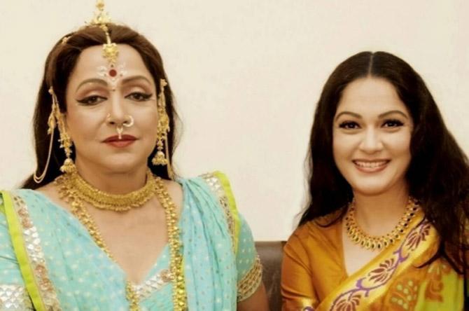 Gracy Singh has also starred in Punjabi films such as 'Lakh Pardesi Hoye'