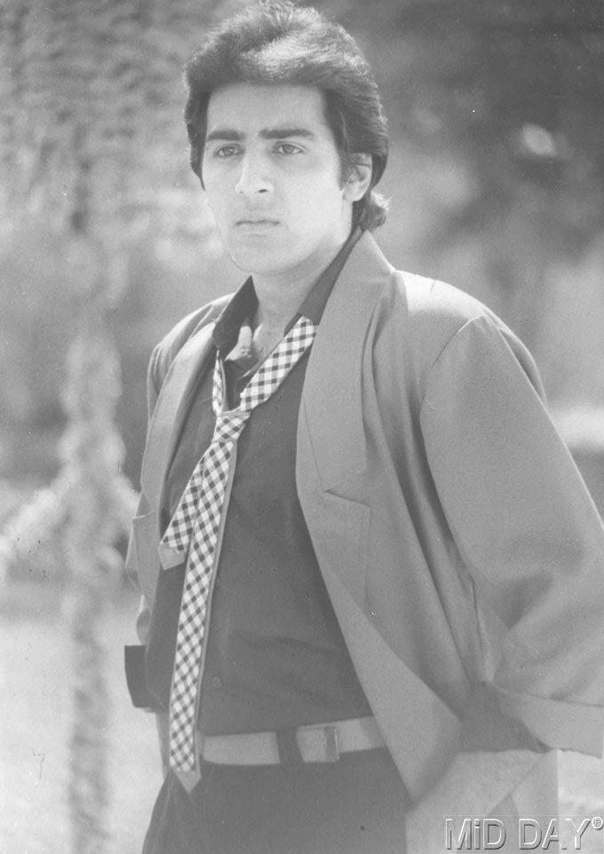 Sumeet Saigal: The man with dashing looks acted with top actors like Sanjay Dutt, Govinda and Mithun Chakraborty, but while his acting was appreciated, his films did not work.Where is he today? Produced the horror film 'Rokkk' in 2010, not much has been heard of him since.