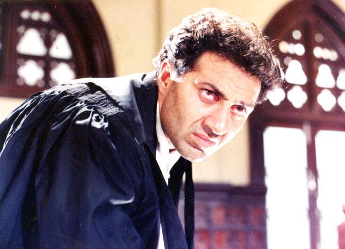 If you are a true-blue Sunny Deol fan, you must have not missed Sunny Deol's best performance as a lawyer in Damini (1993). Did you? This film, which also starred biggies like Rishi Kapoor and Meenakshi Sheshadri, allowed Sunny to not only rule hearts but also awards nominations. He won several accolades including the National Film Award for Best Supporting Actor and the Filmfare Award for Best Supporting Actor. In picture: Sunny Deol in a still from Damini, which is considered among his best performances.