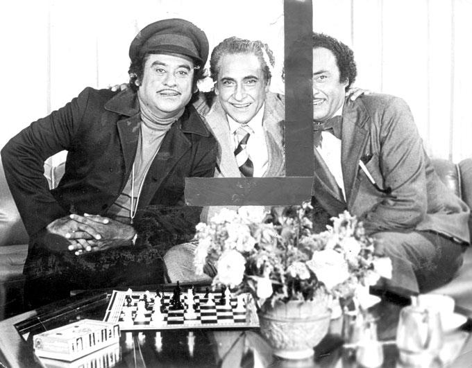 Ashok Kumar with his brothers Kishore and Anoop Ashok Kumar with his brothers Kishore and Anoop