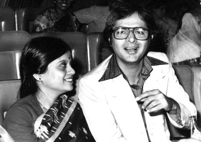 As someone who trained as a lawyer, Farooq Shaikh came to acting after failing to relate to his profession in law. Theatre was something that he was already doing in college.
In picture: A candid photo of a young Farooq Shaikh at a party.