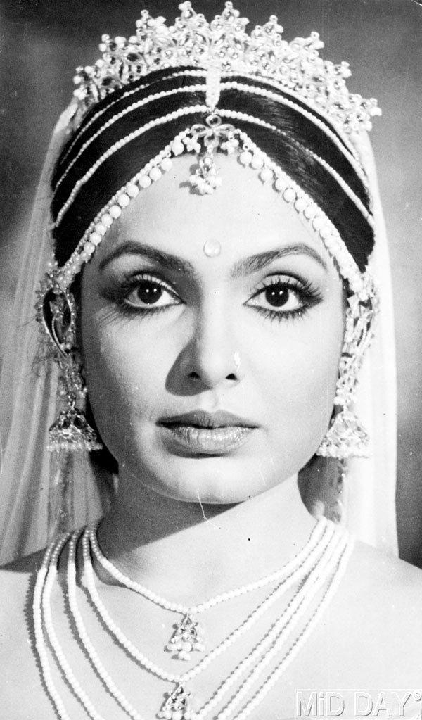 Parveen Babi is considered among the most beautiful actresses to have graced the silver screen. She is being truly missed!
