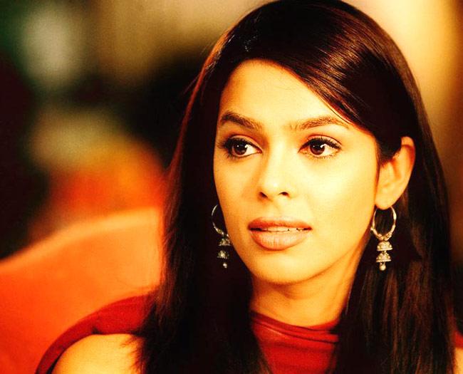 In the film Khwahish (2003), Mallika Sherawat's character is shown as a R. D. Burman fan. The movie in fact has many references to Burman.