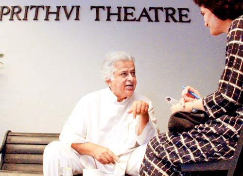 Shashi Kapoor will always be remembered as a theatre doyen. In picture: Shashi Kapoor at the Prithvi Theatre in Mumbai. Shashi Kapoor and his wife Jennifer had built the theatre in memory of Prithviraj Kapoor