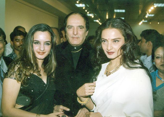 Feroz Khan also stood out as Sharmila Tagore's envious husband in Safar (1970). Mukesh's masculine voice fitted Khan's tender-tough personality like a glove. In picture: Feroz with Rekha and his daughter Laila.