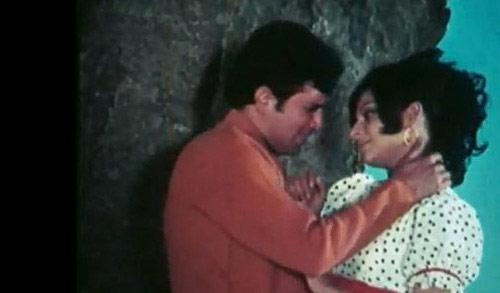 Daag (1973): One of Rajesh Khanna's many super hits during his days of domination, the first film made under the Yash Raj banner has the superstar playing a married man, who is forced to change identity and tie the knot with another woman.