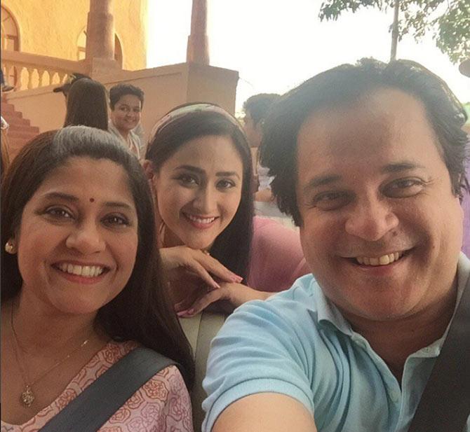 Renuka Shahane with Mahesh Thakur and Aditi Sajwan on the sets of a television show