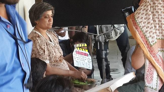 Renuka Shahane in character as Flory Mendonca on the sets of her film 3 Storeys