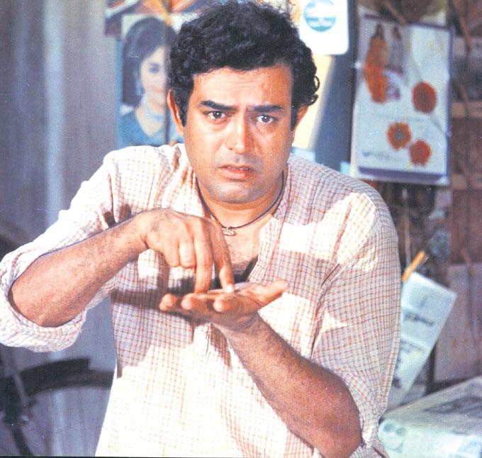 Sanjeev Kumar won two National Film Awards for Best Actor for his performances in 'Dastak' and Koshish. In the latter, his character as a deaf and mute person was exemplary